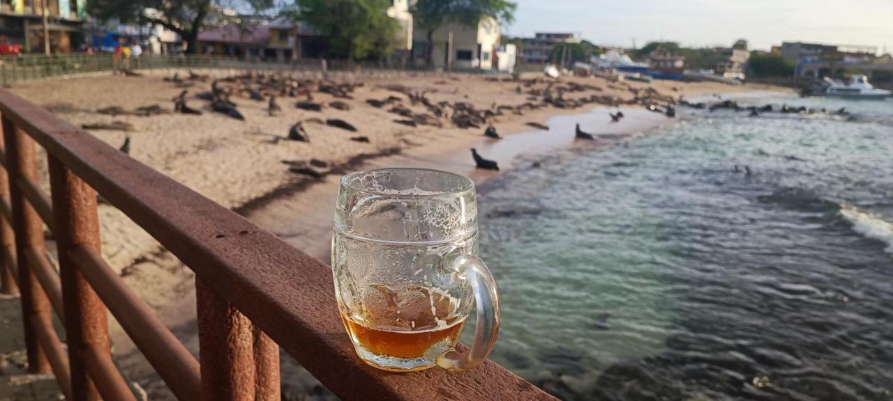 Mantarraya Acomodação com café da manhã Puerto Baquerizo Moreno Exterior foto